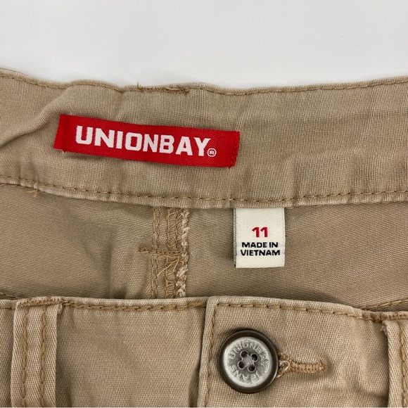 UNIONBAY Delaney Low Rise Tan Shorts Y2K Gorpcore Cargo Utilitarian 90s Indie - Picture 3 of 9